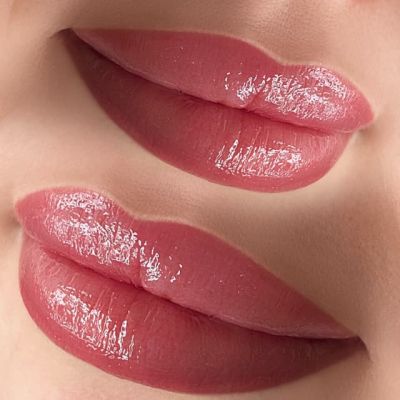 Перманентный макияж губ